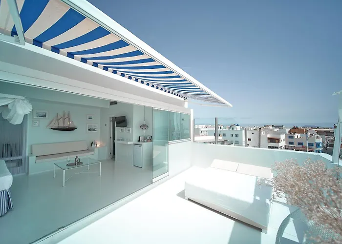 Avanti Lifestyle Hotel - Only Adults